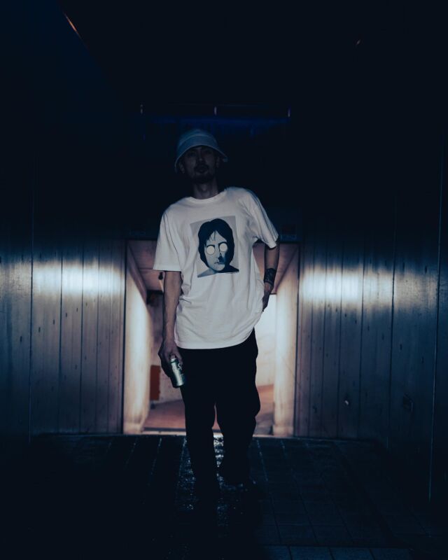 NINguéM
lennoe tee
⁡
⁡photo: shotaro&hamar
model: keita kishina,hayag
⁡
#NINguéM
#johnlennon
#art #artwork
#filmphotography
#fashion #picture
#painting #writing #film
#handpaint #music